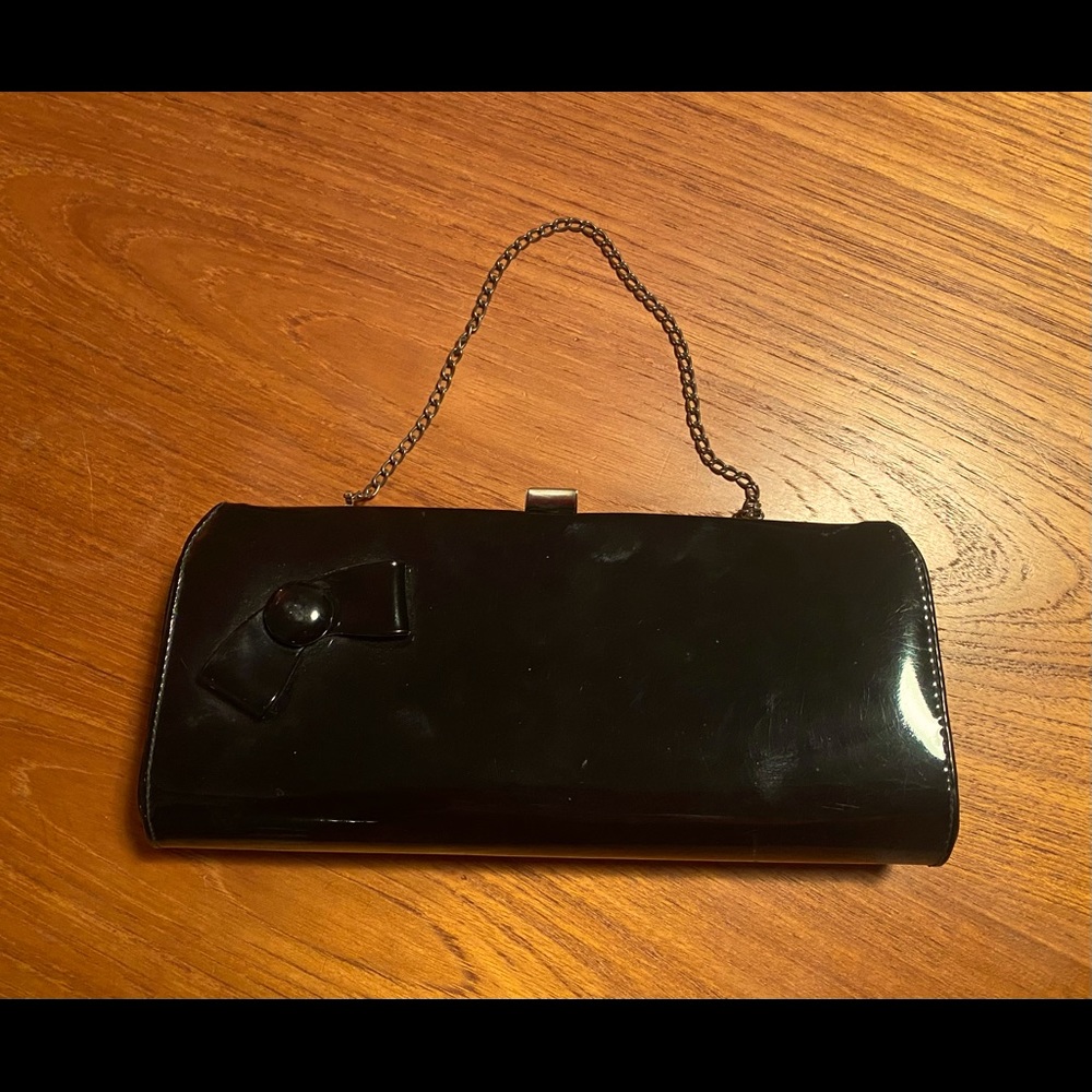 Small vintage clutch purse.